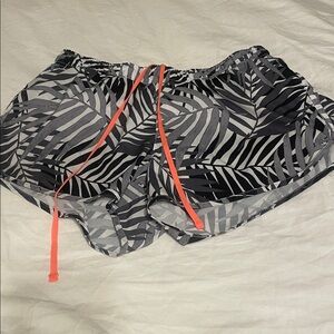 Old Navy Black and Gray Patterned Women's Athletic Shorts